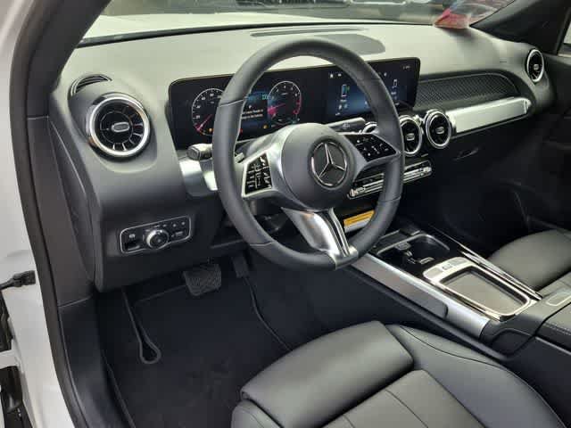 New 2026 Mercedes-Benz GLB 250 4MATIC image 10