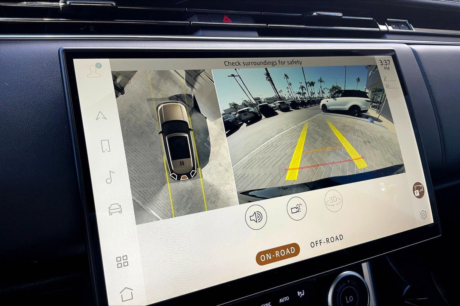 Certified 2023 Land Rover Range Rover SE AWD/4WD image 20