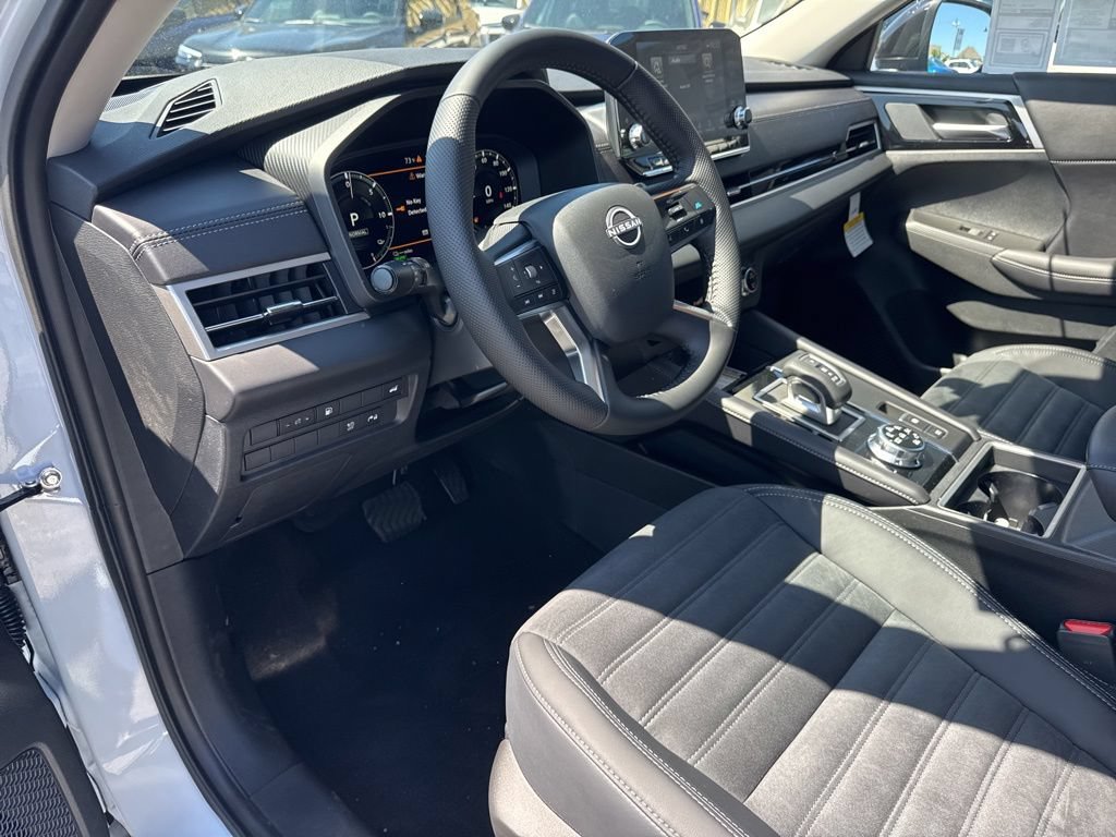 New 2026 Nissan Rogue SL AWD/4WD image 10