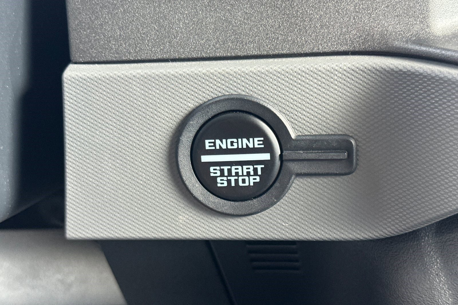 Used 2024 Ford Bronco Black Diamond AWD/4WD image 27