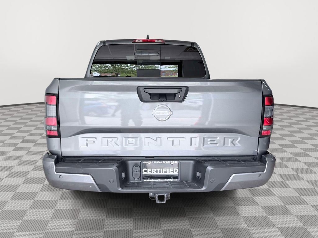Used 2025 Nissan Frontier SV w/ SV Convenience Package RWD image 4