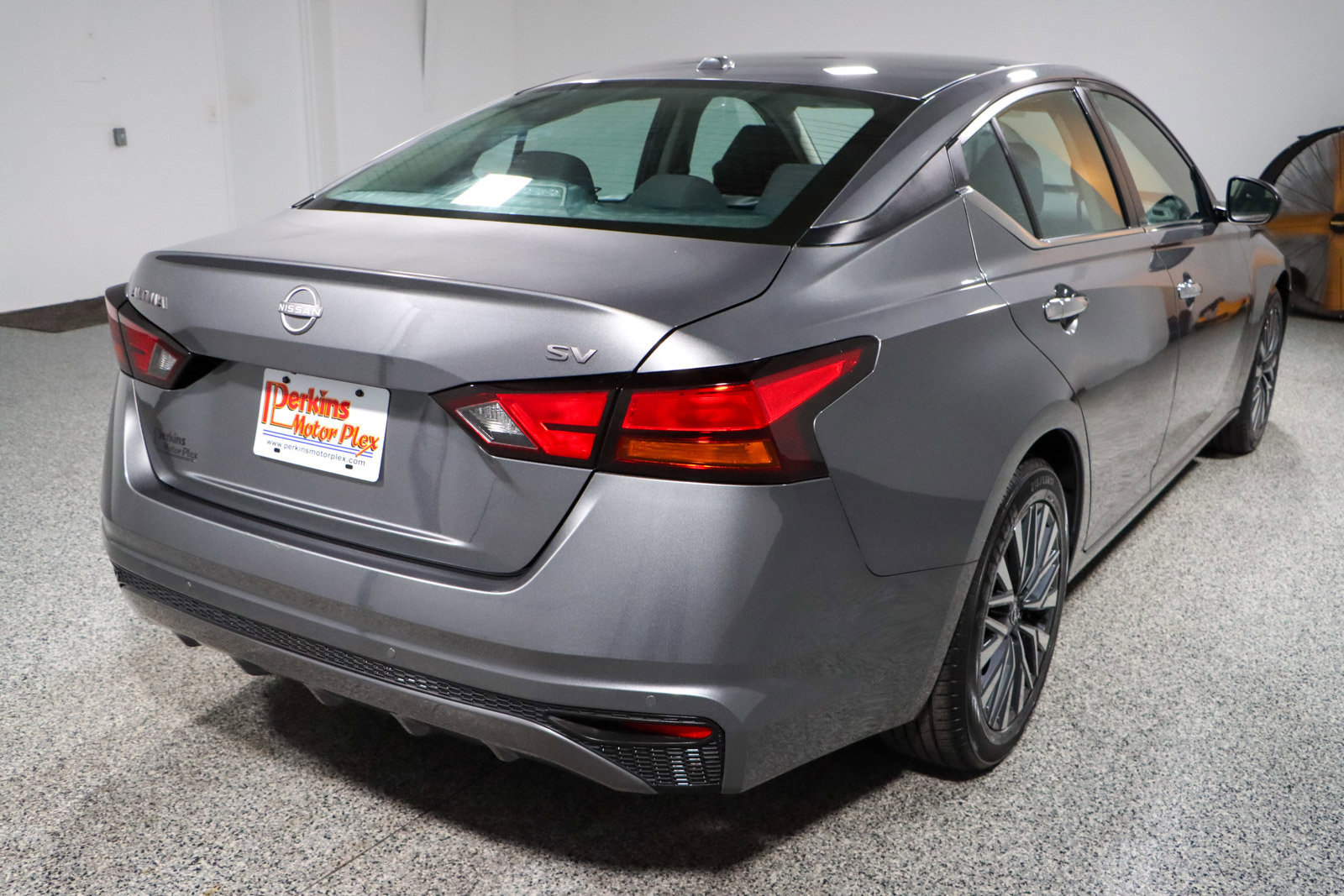 Used 2024 Nissan Altima 2.5 SV image 7