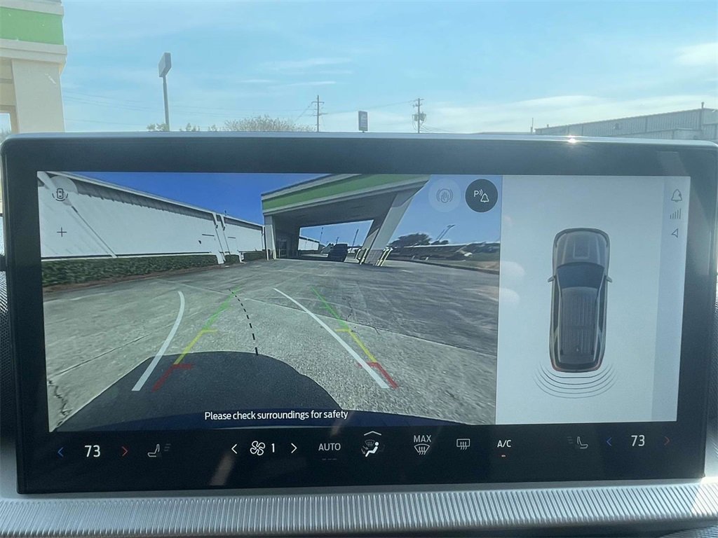 New 2025 Ford Explorer Active image 20