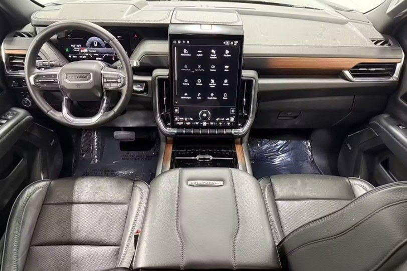 Used 2025 GMC Yukon Denali image 15