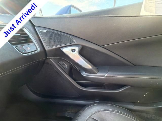 Used 2016 Chevrolet Corvette Stingray Coupe RWD image 36