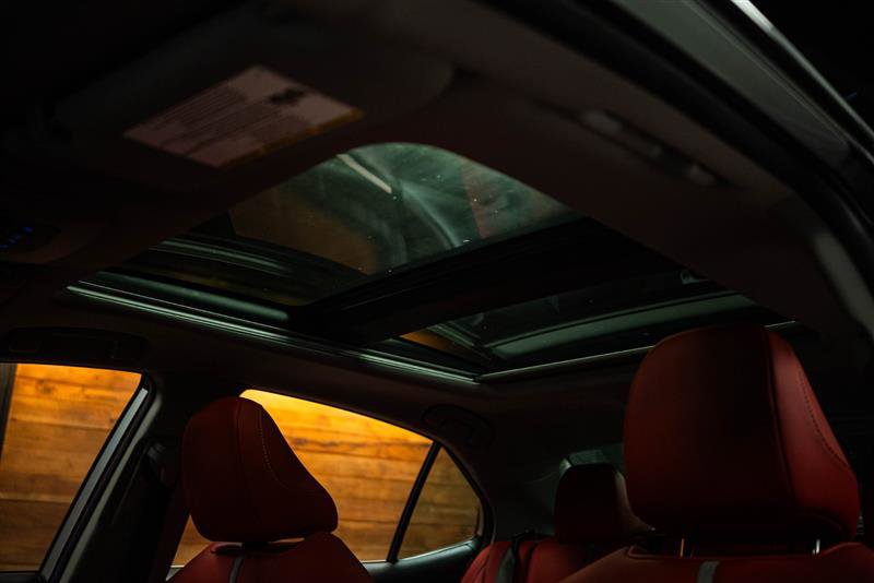 Used 2021 Toyota Camry XSE image 25