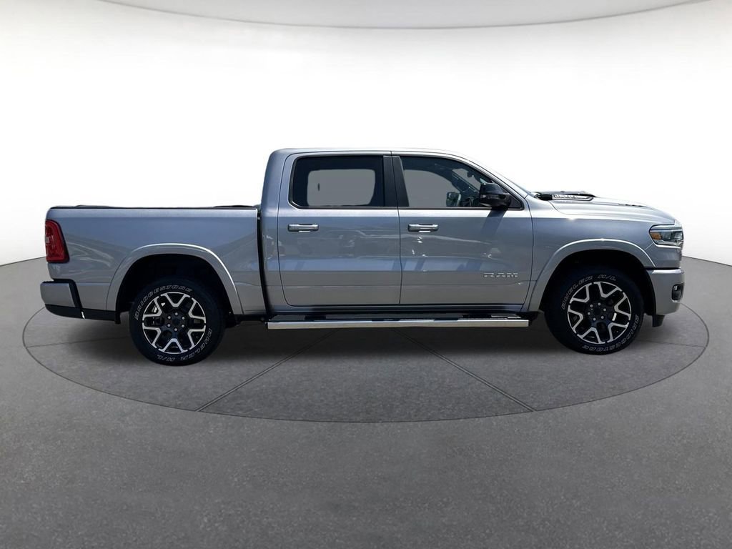 Used 2025 RAM 1500 Laramie w/ Sport Appearance Package AWD/4WD image 7