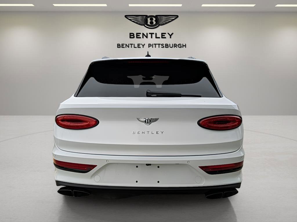Used 2023 Bentley Bentayga Extended Wheelbase image 9