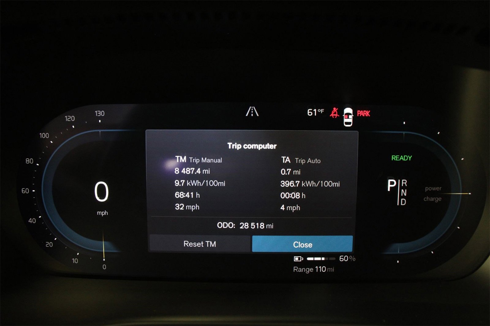 Certified 2023 Volvo C40 Recharge Core w/ Climate Package image 12