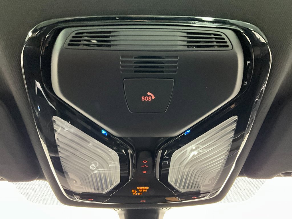 Used 2023 BMW 530e image 13