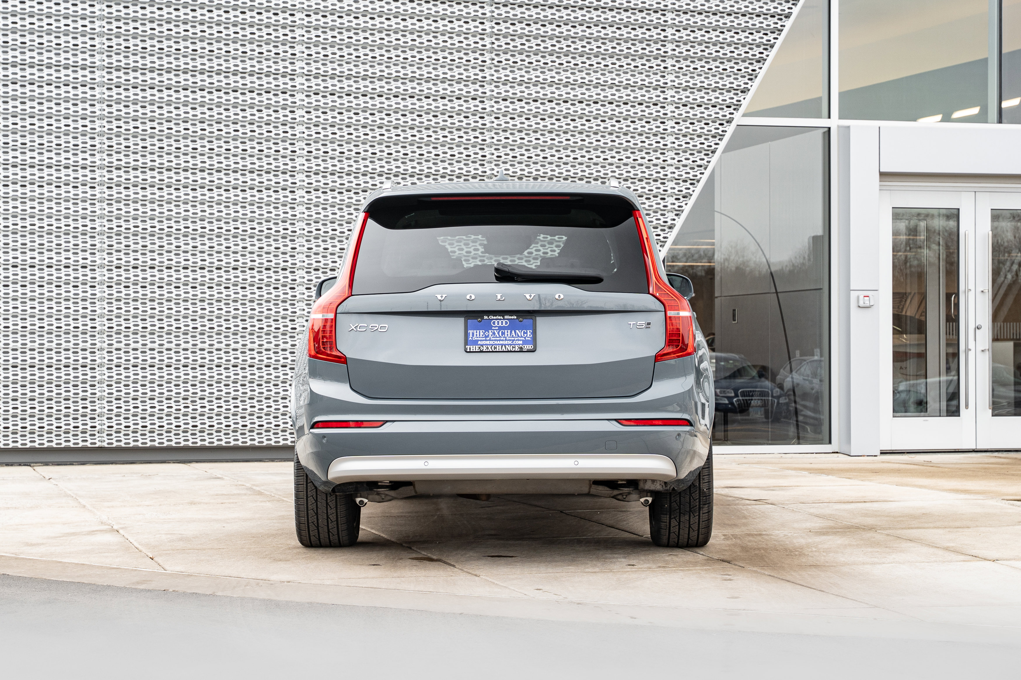 Used 2022 Volvo XC90 T5 Momentum w/ Climate Package image 29