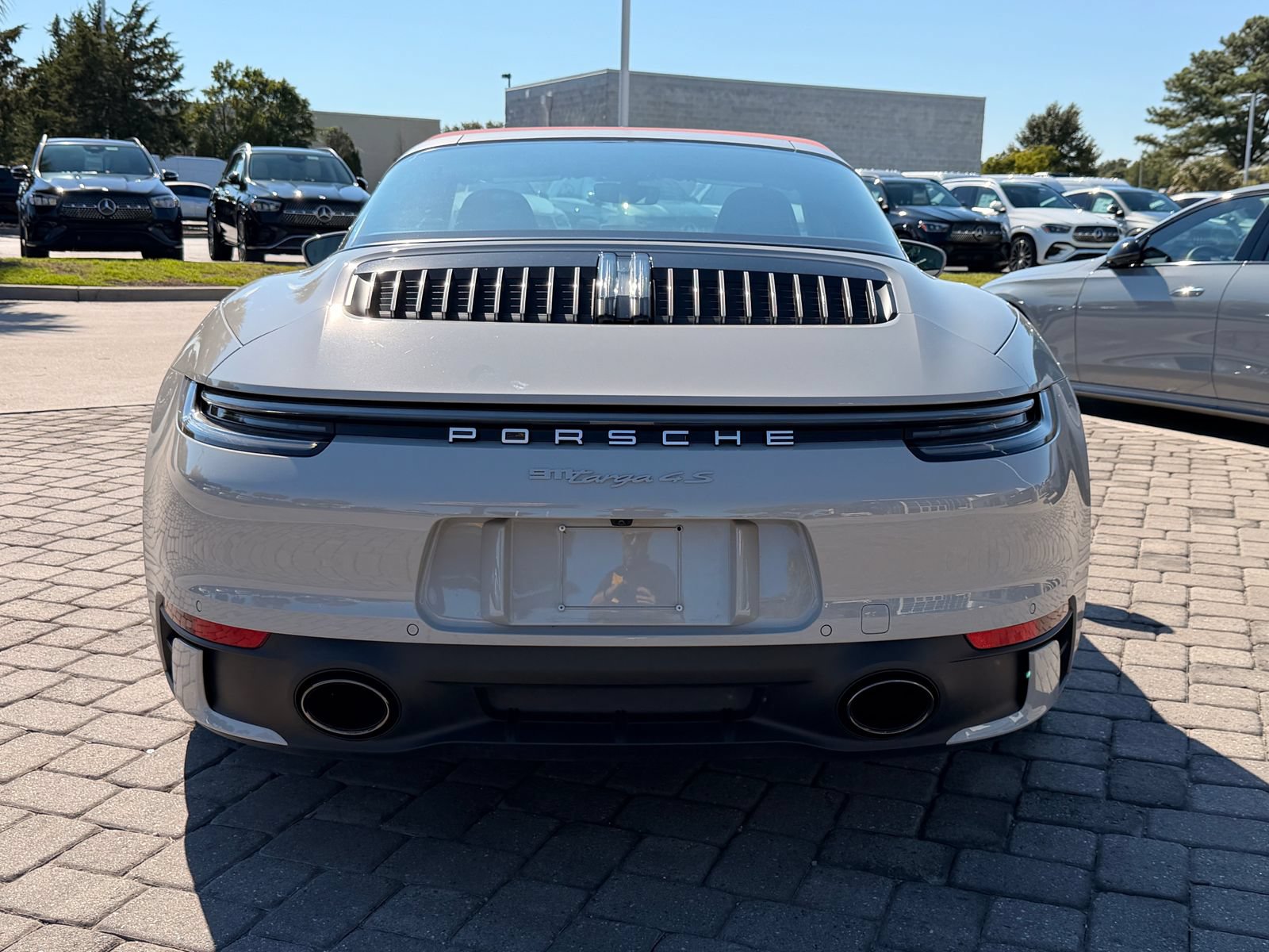 Used 2022 Porsche 911 AWD/4WD image 8