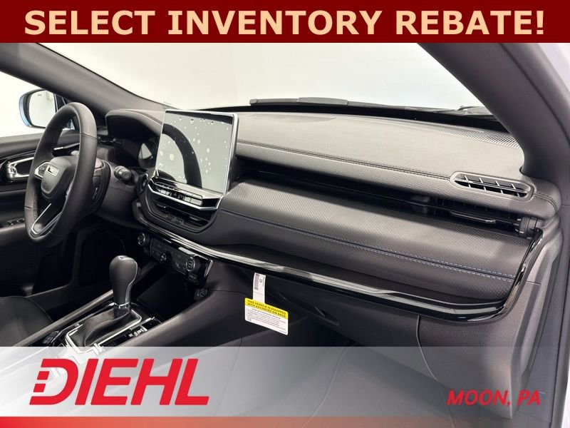 New 2026 Jeep Compass Limited image 16