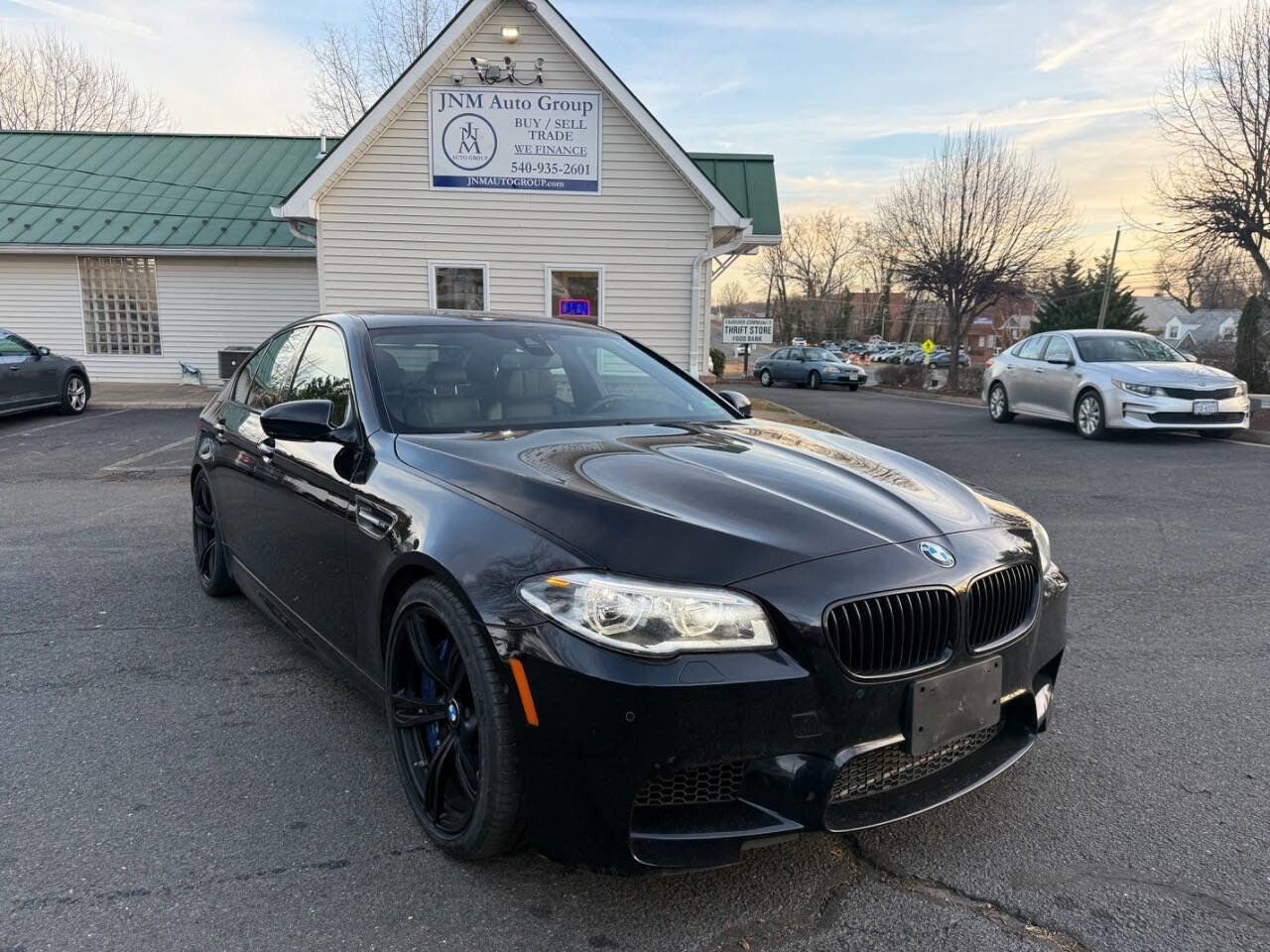 Used 2014 BMW M5 image 1