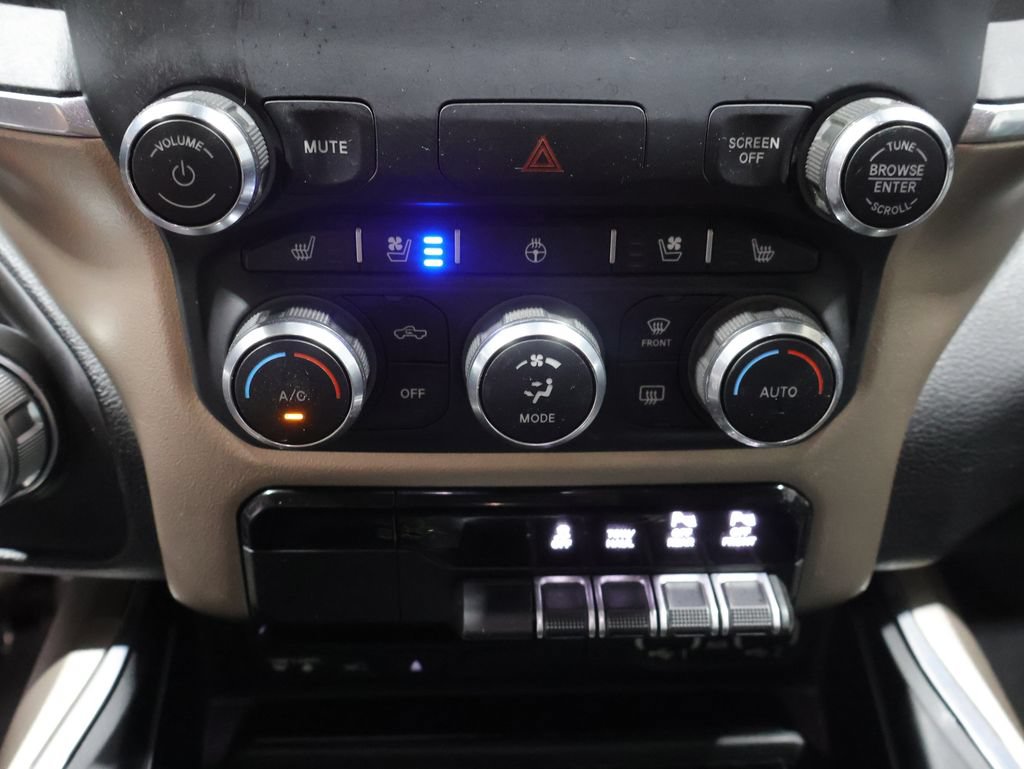 Certified 2019 RAM 1500 Laramie AWD/4WD image 27