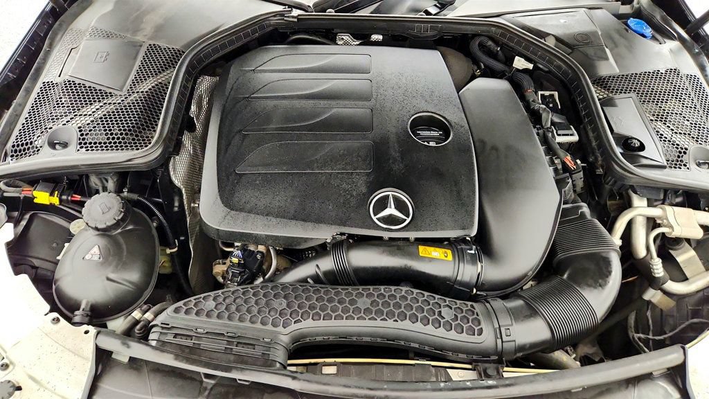 Used 2019 Mercedes-Benz C 300 Sedan w/ Premium Package image 24