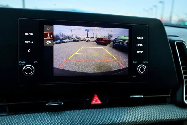 Certified 2024 Kia Sportage LX image 4