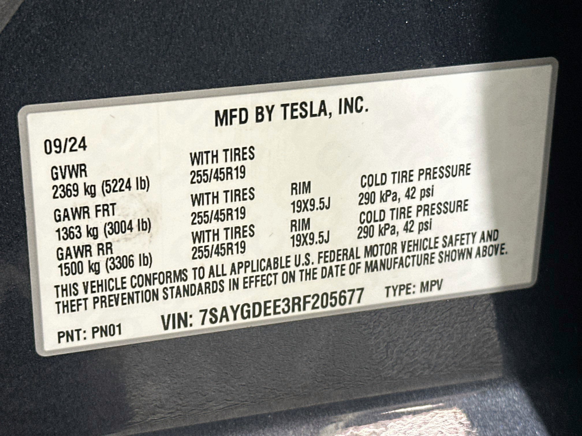 Used 2024 Tesla Model Y Long Range AWD/4WD image 12