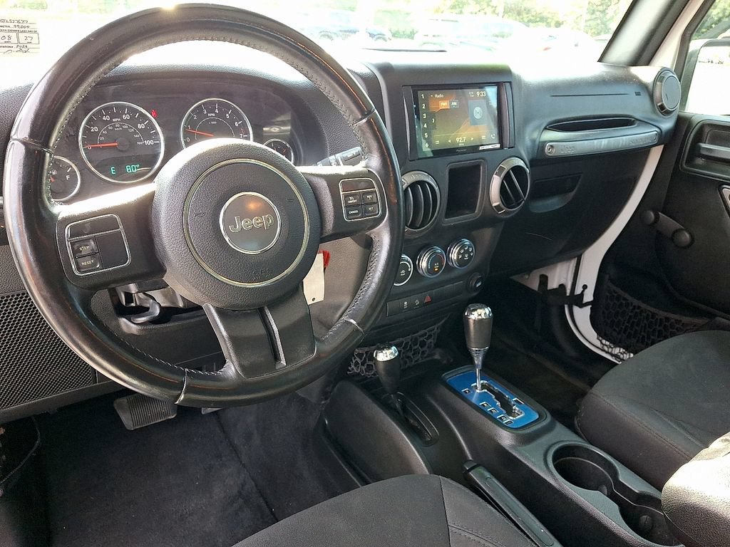Used 2018 Jeep Wrangler Sport AWD/4WD image 14
