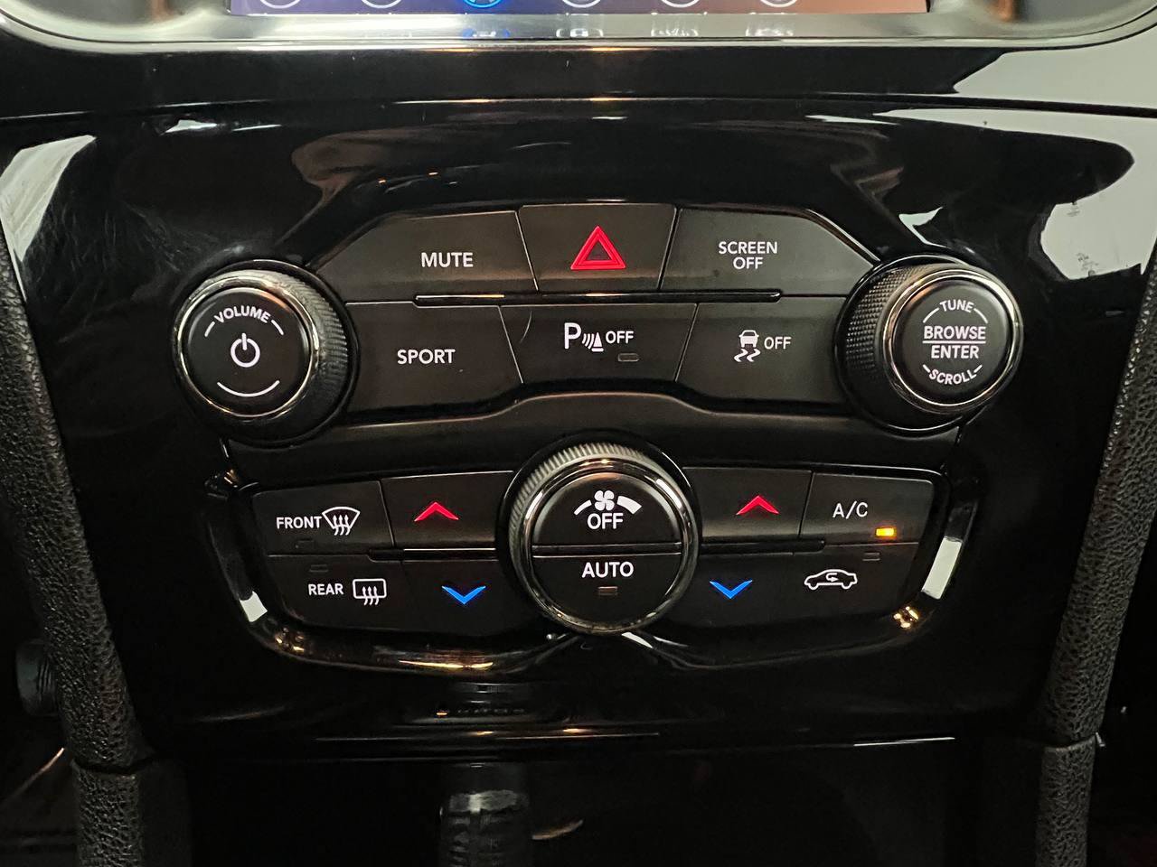 Used 2021 Chrysler 300 S RWD image 21