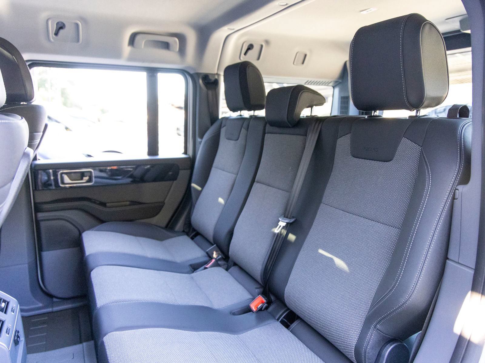 Used 2025 INEOS Grenadier image 56