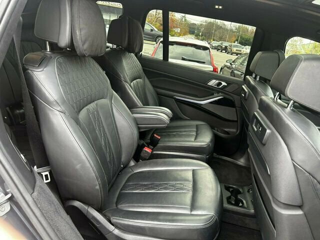 Used 2019 BMW X7 xDrive40i w/ Premium Package image 21