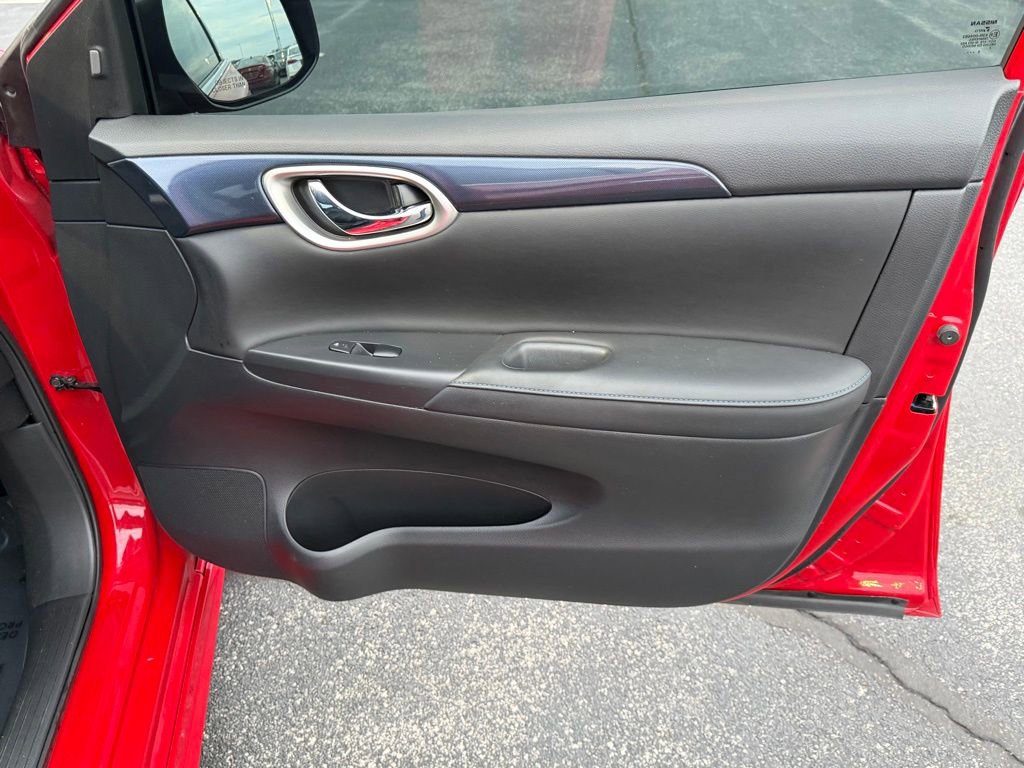 Used 2019 Nissan Sentra SR w/ Premium Package (SR) image 25