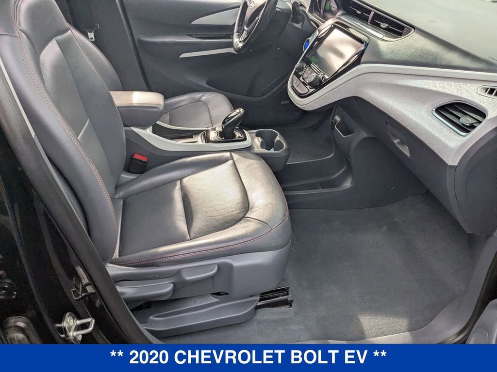 Used 2020 Chevrolet Bolt Premier w/ Infotainment Package image 37