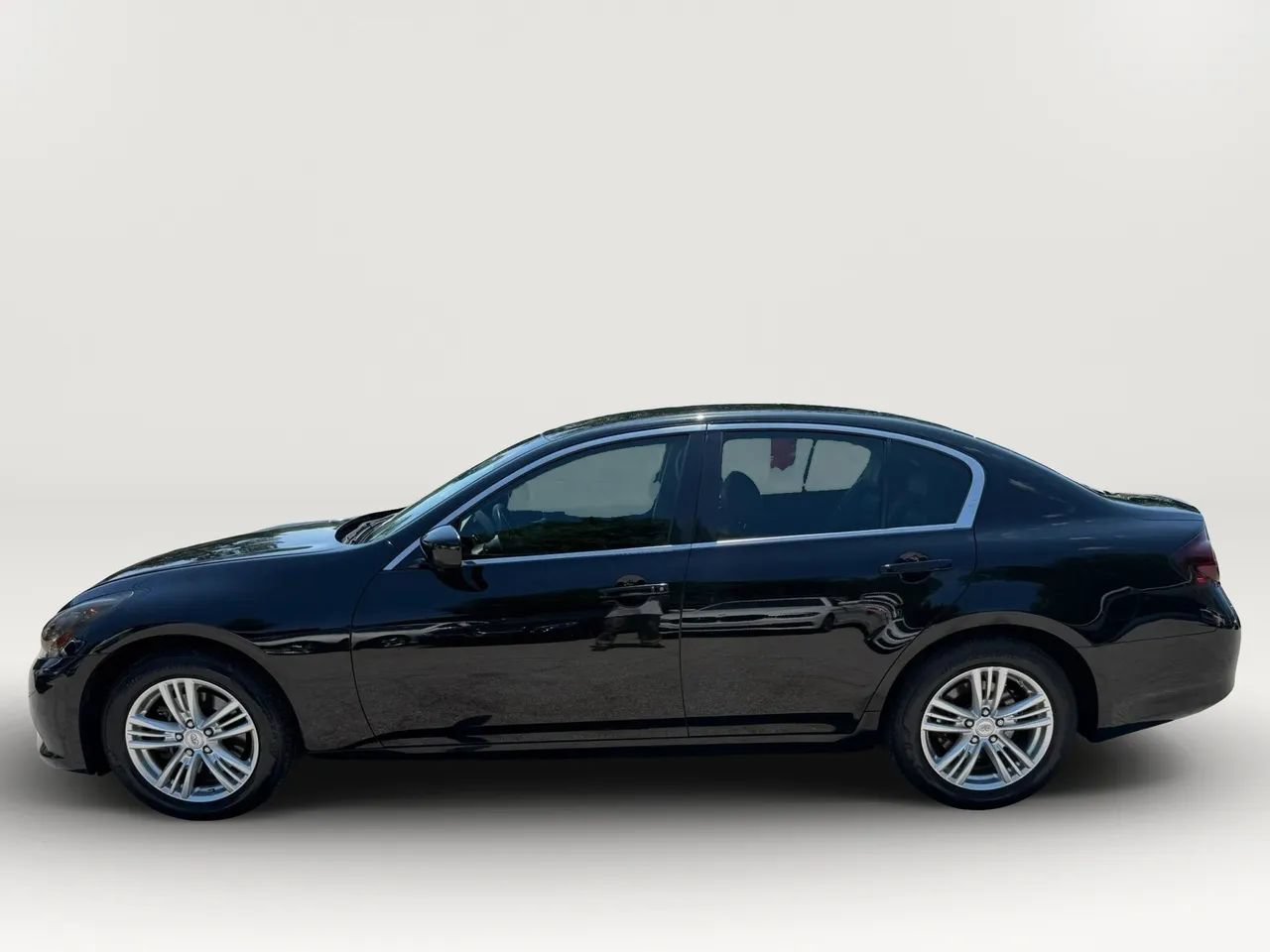 Used 2015 INFINITI Q40 AWD image 6