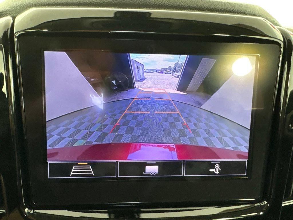 Used 2020 Chevrolet Traverse LT w/ LPO, Floor Liner Package AWD/4WD image 50