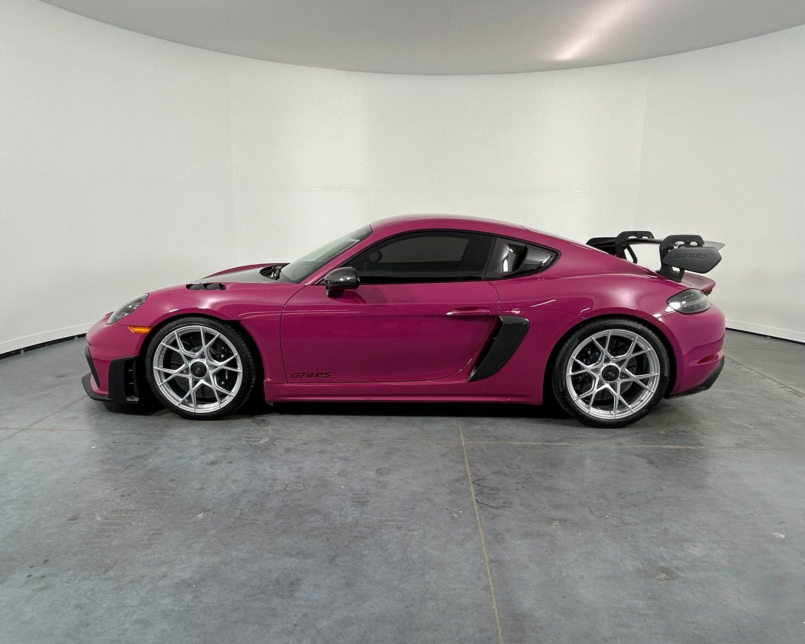 Certified 2024 Porsche 718 Cayman GT4 RS image 2