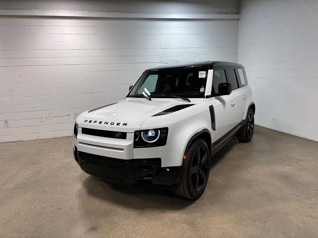 New 2026 Land Rover Defender 110 V8 image 2