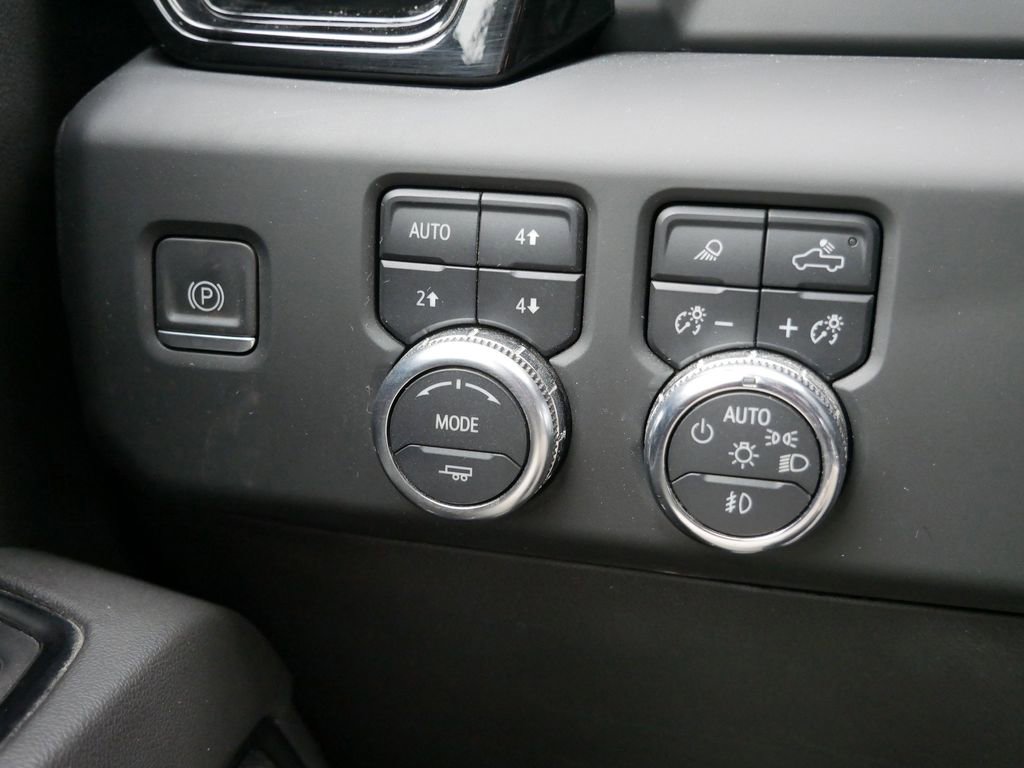 Used 2022 GMC Sierra 1500 AT4 image 22