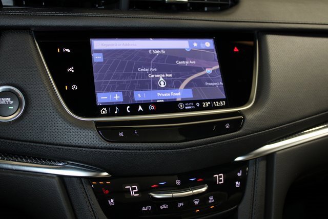 Certified 2025 Cadillac XT5 Sportv w/ Technology Package image 14