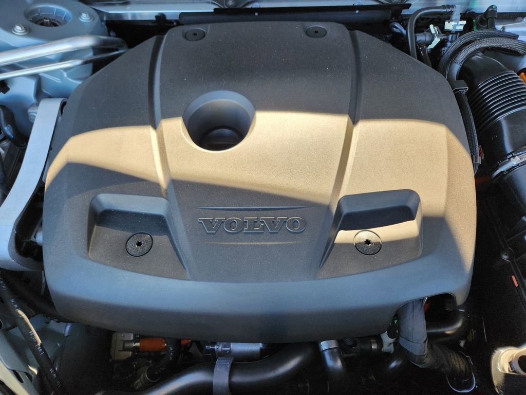 New 2026 Volvo XC90 T8 Plus w/ Protection Package Premier image 19