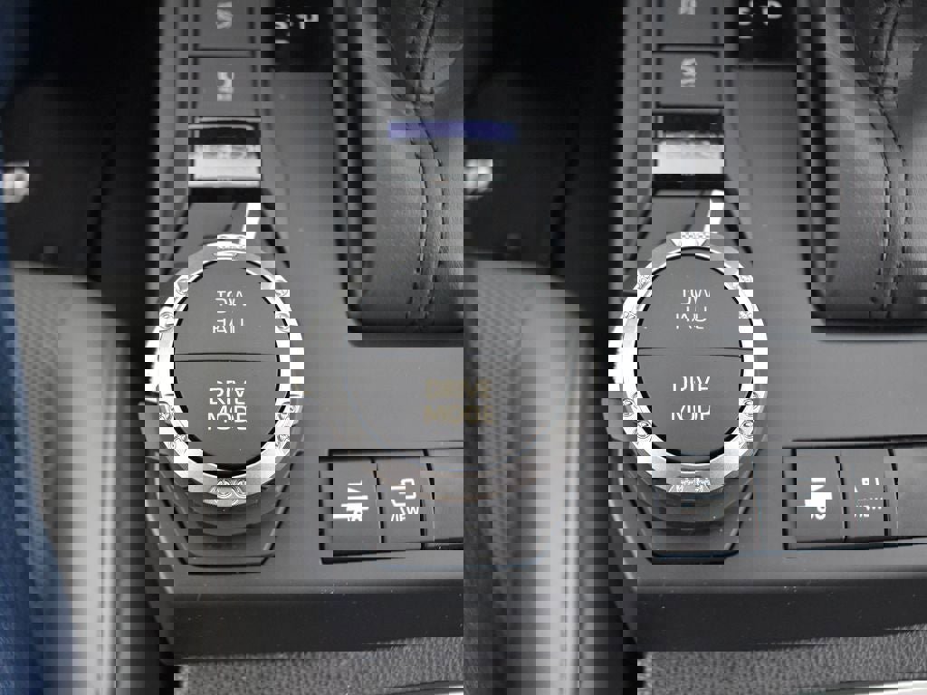 New 2025 Toyota Tacoma Limited w/ Tow Tech Package image 27