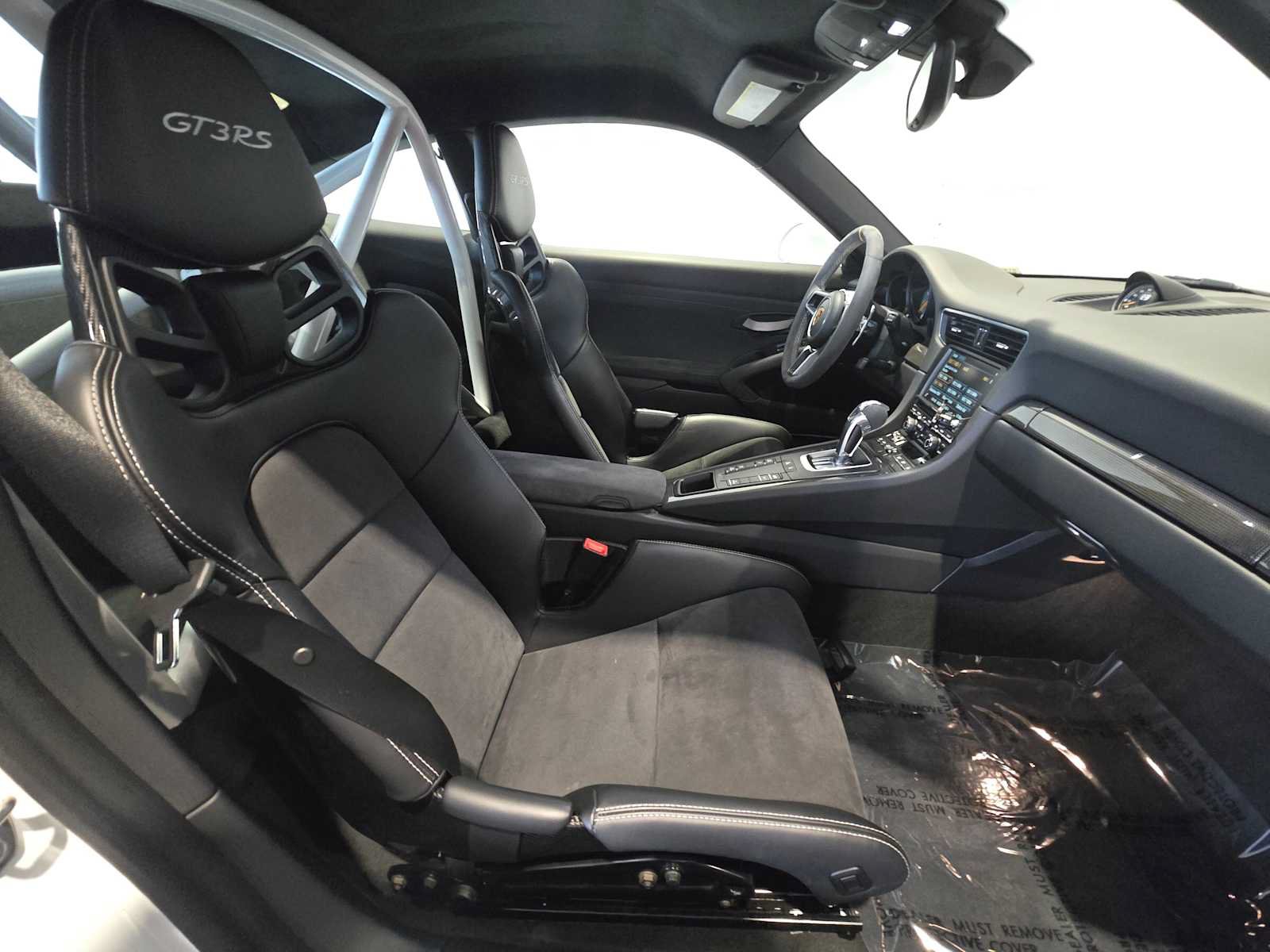 Used 2016 Porsche 911 GT3 RS RWD image 12