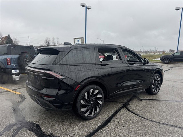 New 2026 Lincoln Nautilus Reserve w/ Jet Appearance Package image 9