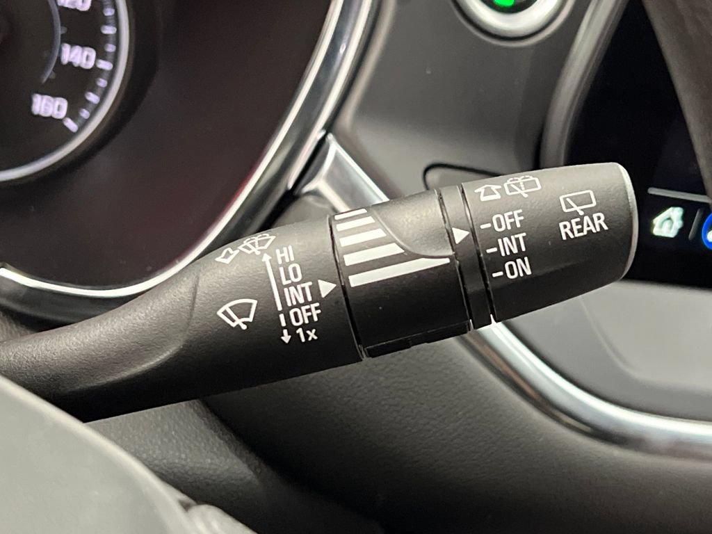 Used 2025 Chevrolet Blazer LT FWD image 50