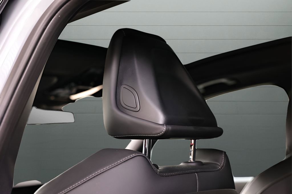 Used 2025 BMW X3 xDrive30i image 48