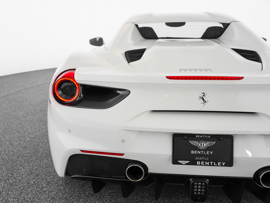 Used 2019 Ferrari 488 Spider RWD image 44