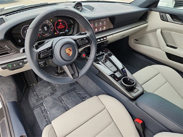 New 2026 Porsche 911 Carrera image 2