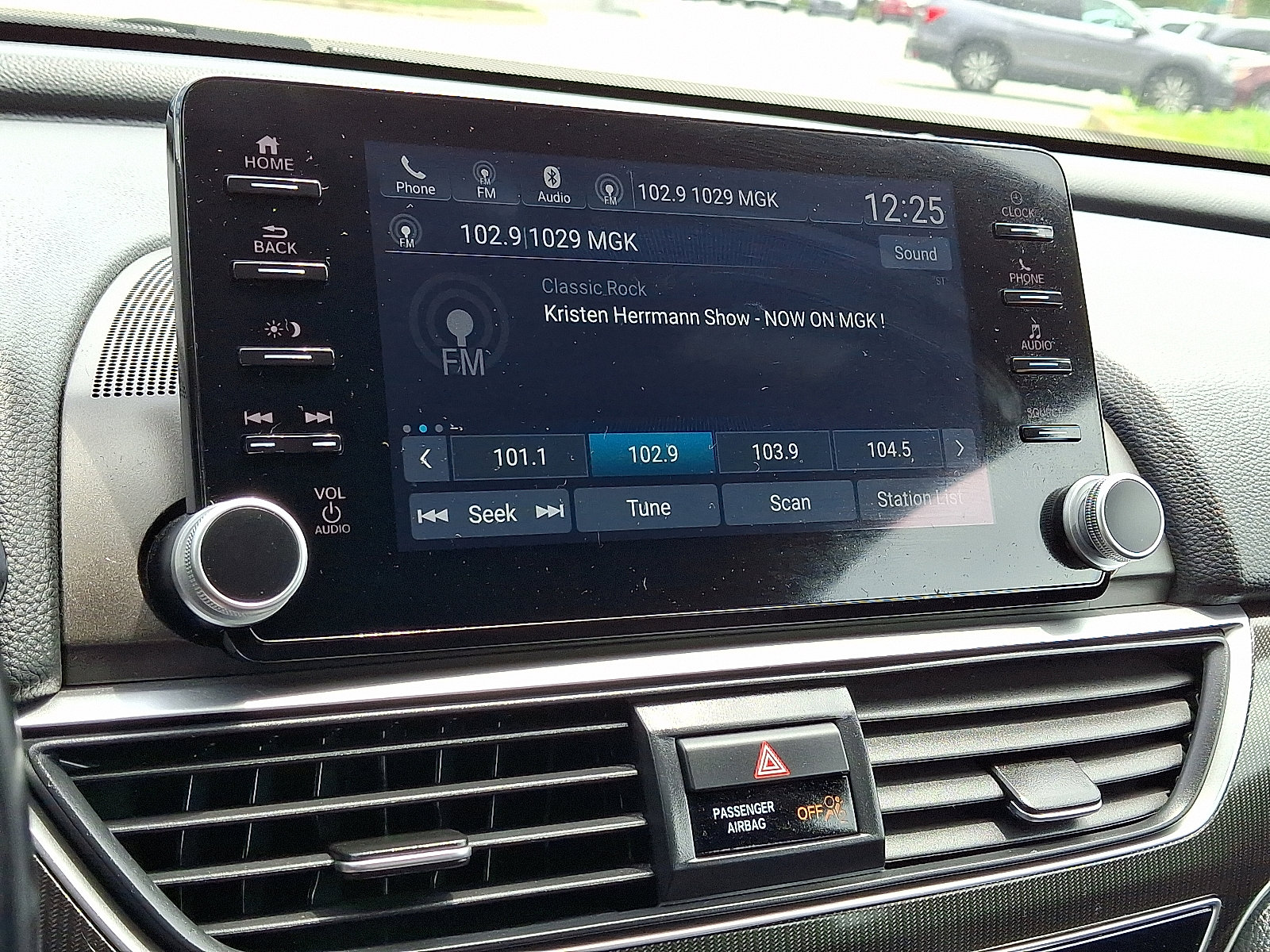 Used 2022 Honda Accord Sport image 16