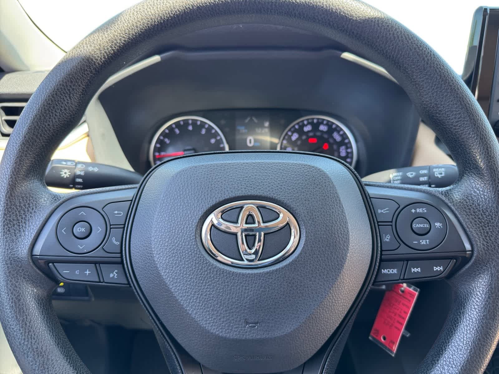 Used 2019 Toyota RAV4 LE w/ All Weather Liner Package AWD/4WD image 16
