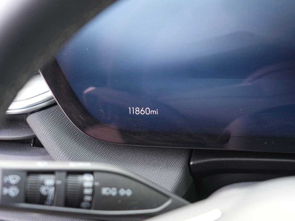 Used 2025 Buick Enclave Preferred image 34