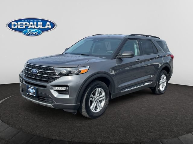 Used 2024 Ford Explorer XLT w/ Equipment Group 202A AWD/4WD image 1