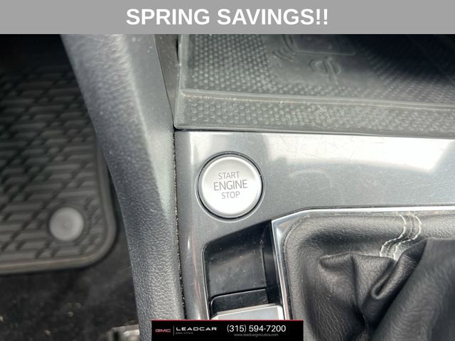 Used 2024 Volkswagen Tiguan SE R-Line image 17