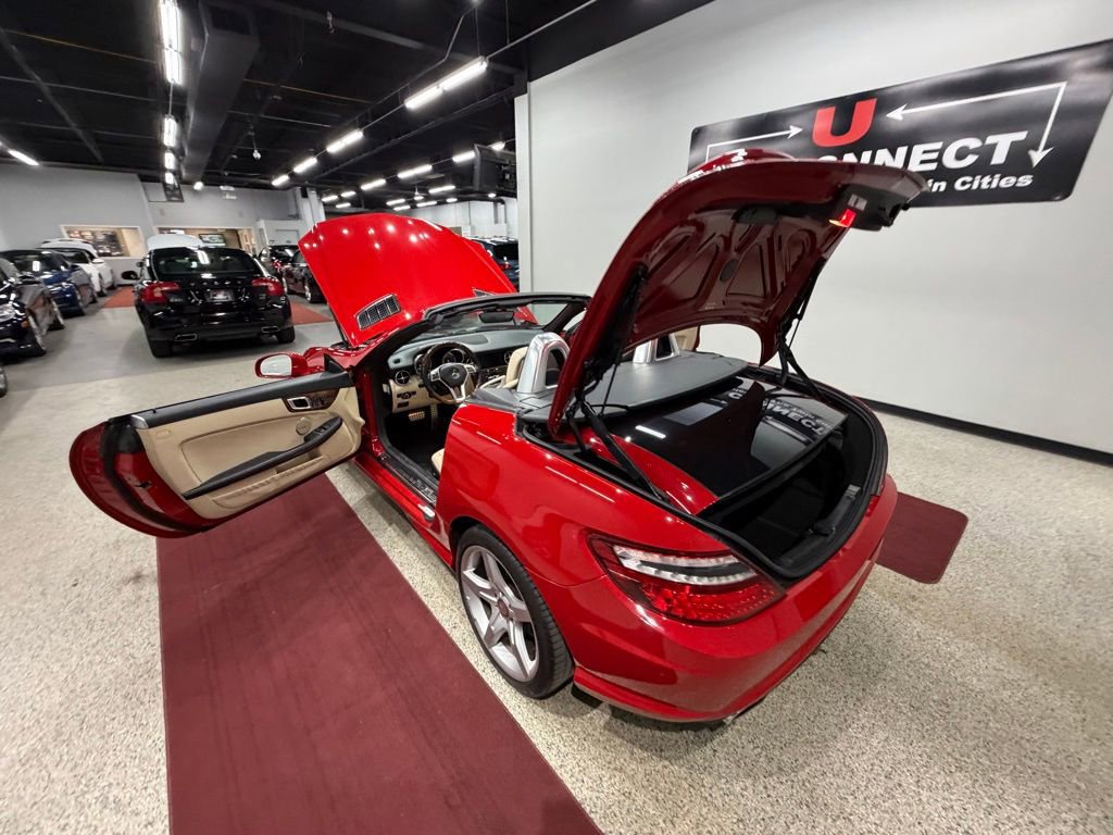 Used 2012 Mercedes-Benz SLK 250 image 42