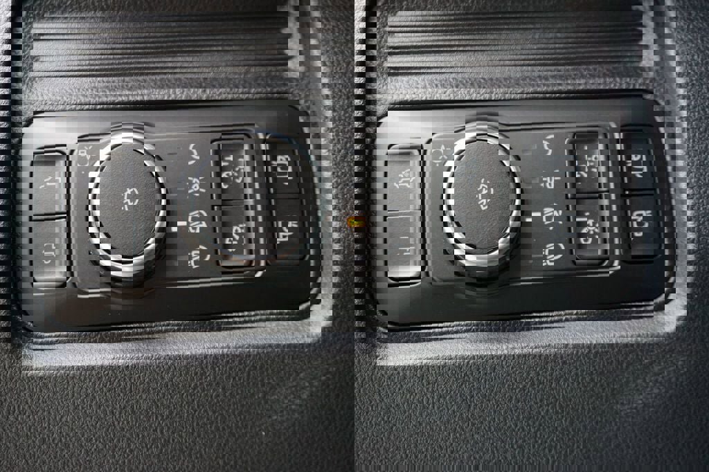 Used 2026 Ford F450 Platinum AWD/4WD image 84