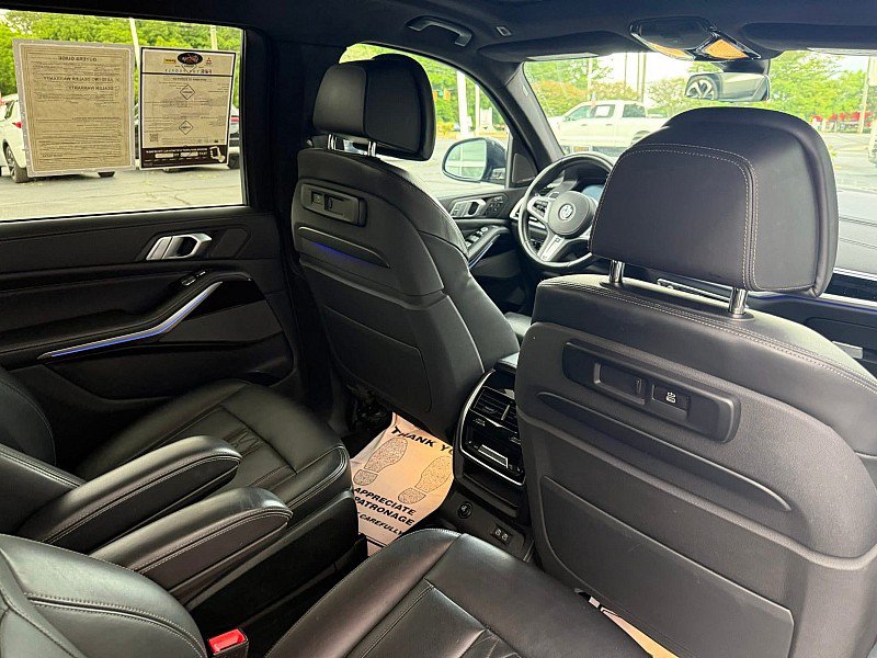 Used 2019 BMW X7 xDrive40i w/ Premium Package AWD/4WD image 8